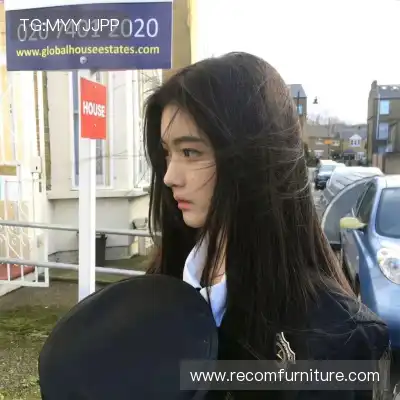 秦莉凌